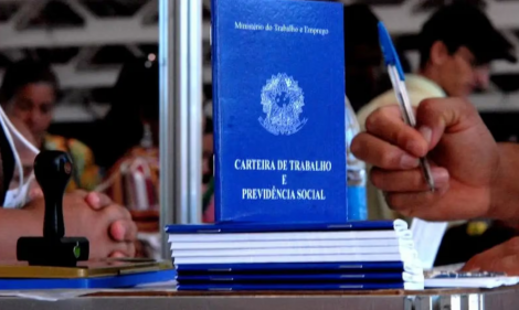 Funcionamento do com�rcio em feriados depender� de autoriza��o prevista em conven��o coletiva. (Foto: Divulga��o/IPEDF)