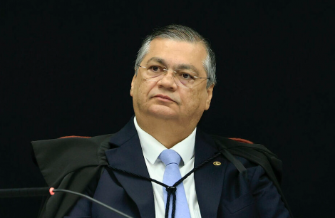 Dino suspende quebra de sigilo de Lulinha na CPMI do INSS