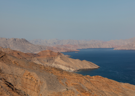 Ir� volta a fechar estreito de Ormuz ap�s ataques de Israel ao L�bano, diz ag�ncia