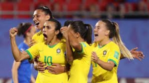 Brasil estreia na Copa do Mundo no dia 24 de julho, s 8h