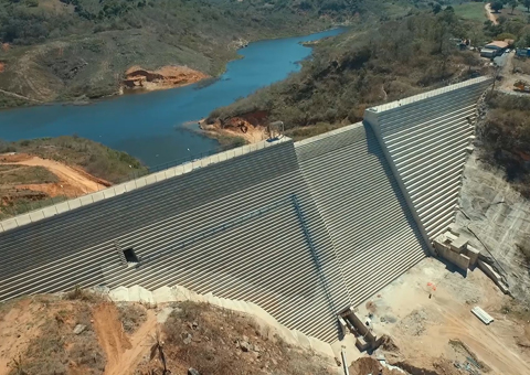  Barragem Nova Camar&aacute; 
